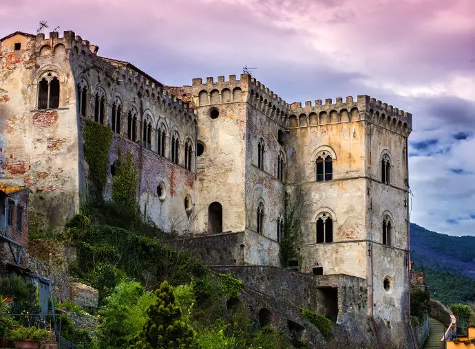 Castel Tonini, foto di Lidia Pachetti